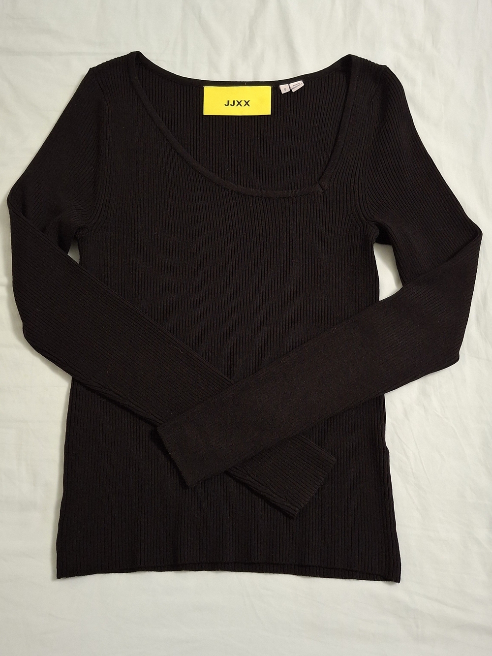 Women’s Black Off-the-Shoulder Ribbed Sweater - Picture 3 of 4